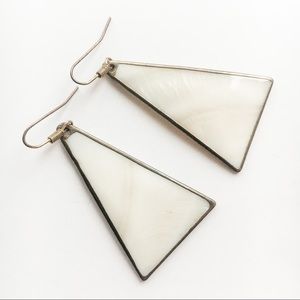 🔥3/$25 Vintage Brass & Mother of Pearl Earrings